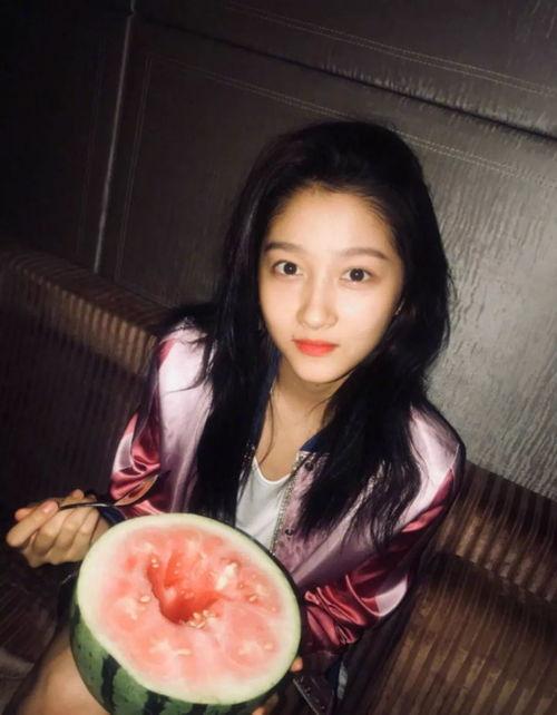 鹿姐吃瓜,揭秘娱乐圈幕后真相